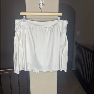 Athleta Advantage Skort Pleated White Size 2X